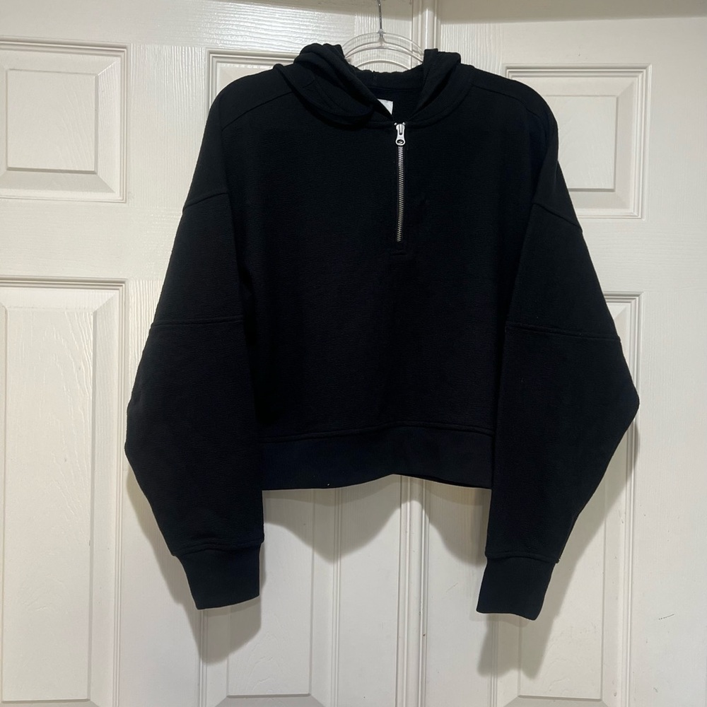 Aerie Women size small Cropped Quarter Zip hoodie black Sweatshirt Oversized Fit